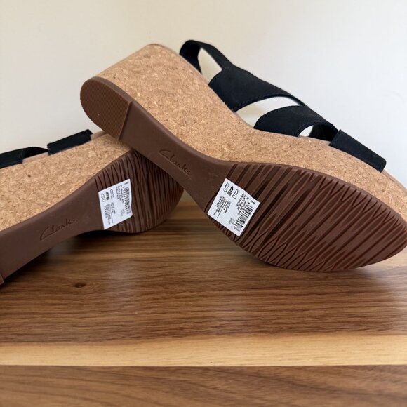 Clarks Collection Women's Annadel Bari Wedge Sandals 8.5W NWOT black suede - Picture 13 of 15